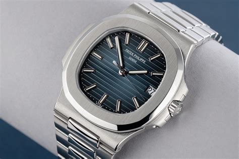 prix patek philippe nautilus 5711|Patek Philippe Nautilus jumbo 5711.